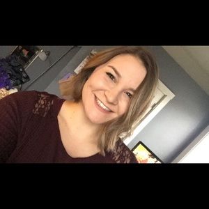 Meet your Posher, Andrianna